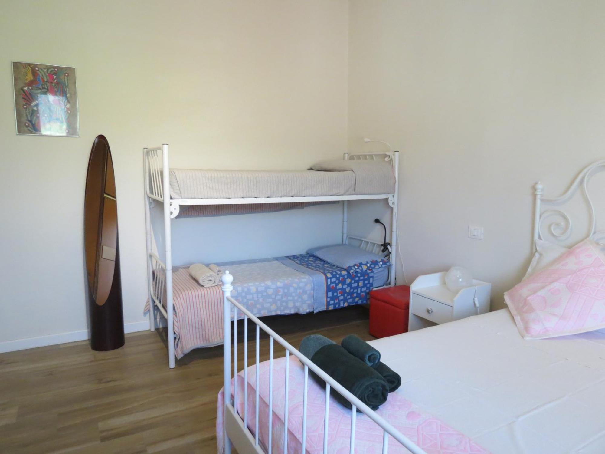 Casa Vacanze “Bouganville” Loc Avane Pisa 韦基亚诺 外观 照片